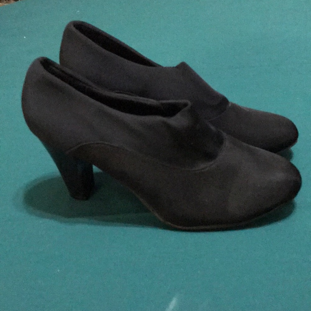 Black heels